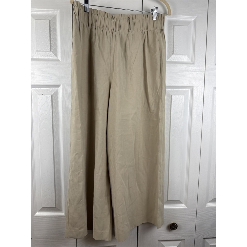 Ann Taylor High Rise Wide Leg Ankle Pants Size Large Elastic Waist khaki NWT